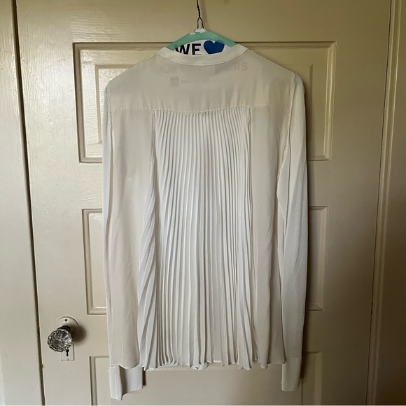 Akris Punto cream white accordion pleat cardigan sweater - Picture 2 of 6